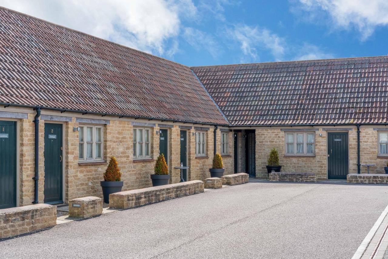 Crown Inn At Tolldown Chipping Sodbury Exteriör bild