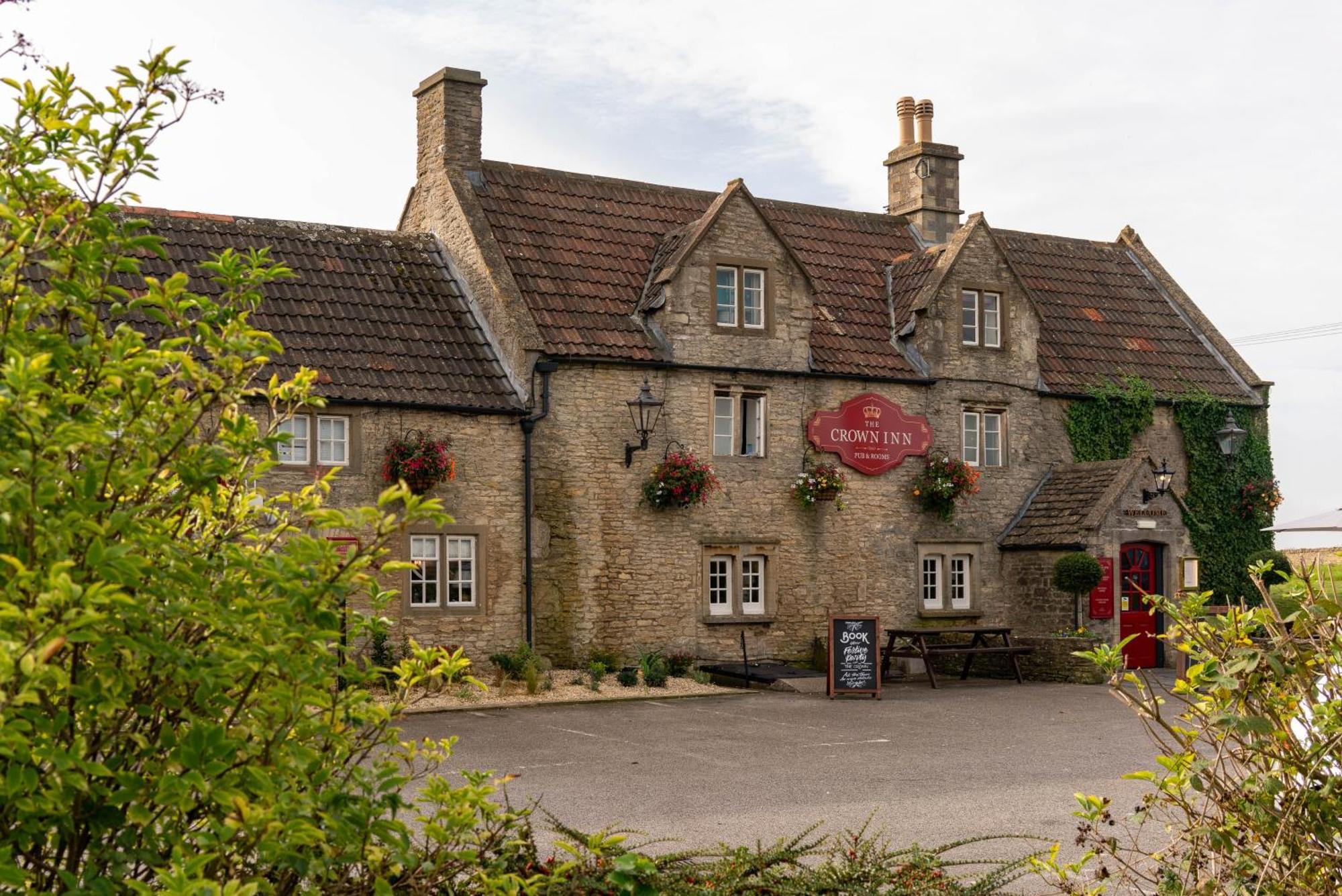 Crown Inn At Tolldown Chipping Sodbury Exteriör bild